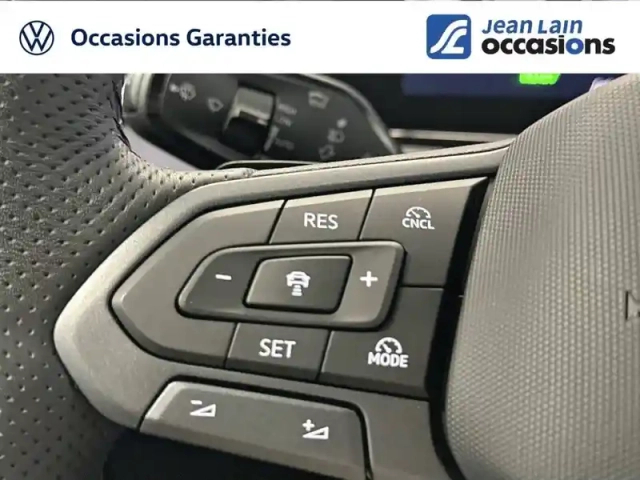 Volkswagen T-Roc 1.5 etsi evo2 hybrid 150 ch dsg7 — photo 22