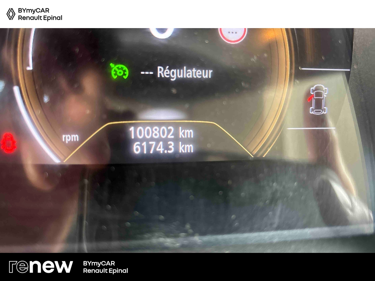 Renault Scenic TCe 140 FAP EDC — photo 25