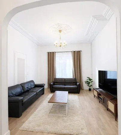 Maison 1 pièce 126 m²