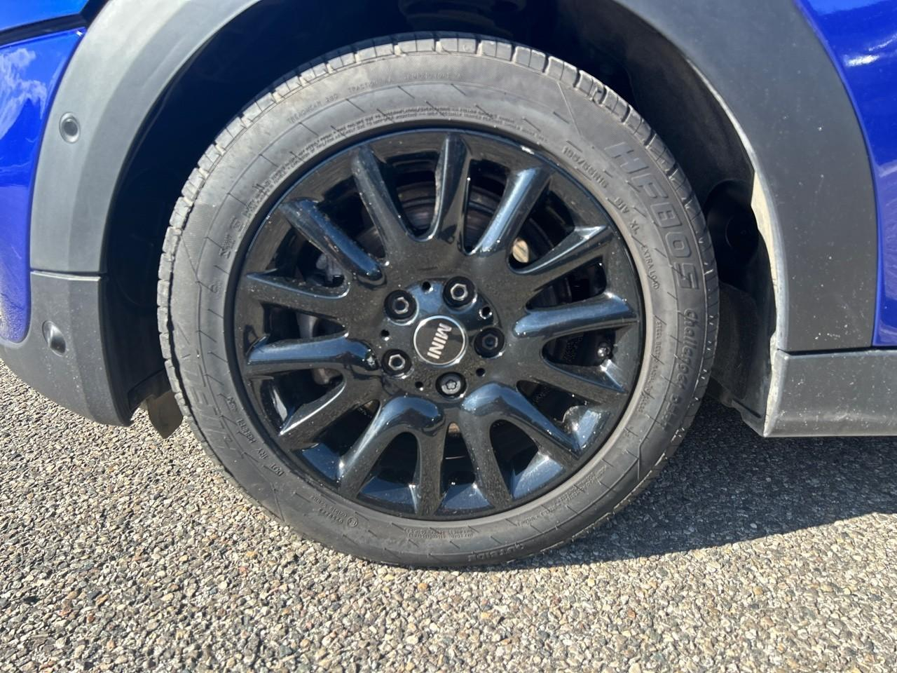 Mini One mini cooper 136ch  edition greenwich bva7 — photo 11
