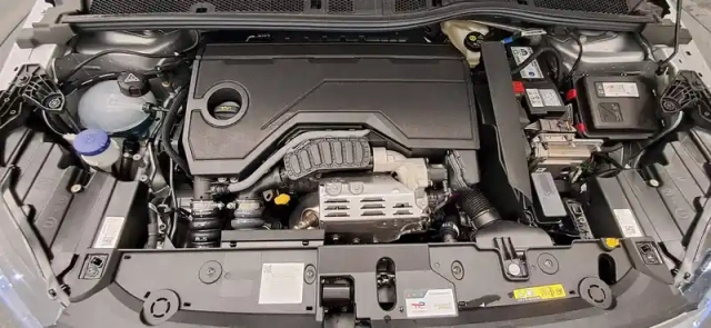 Opel Corsa 1.2 turbo hybrid 110 ch autom — photo 11