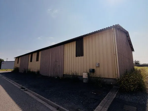 Local 350 m² Essigny-le-Grand