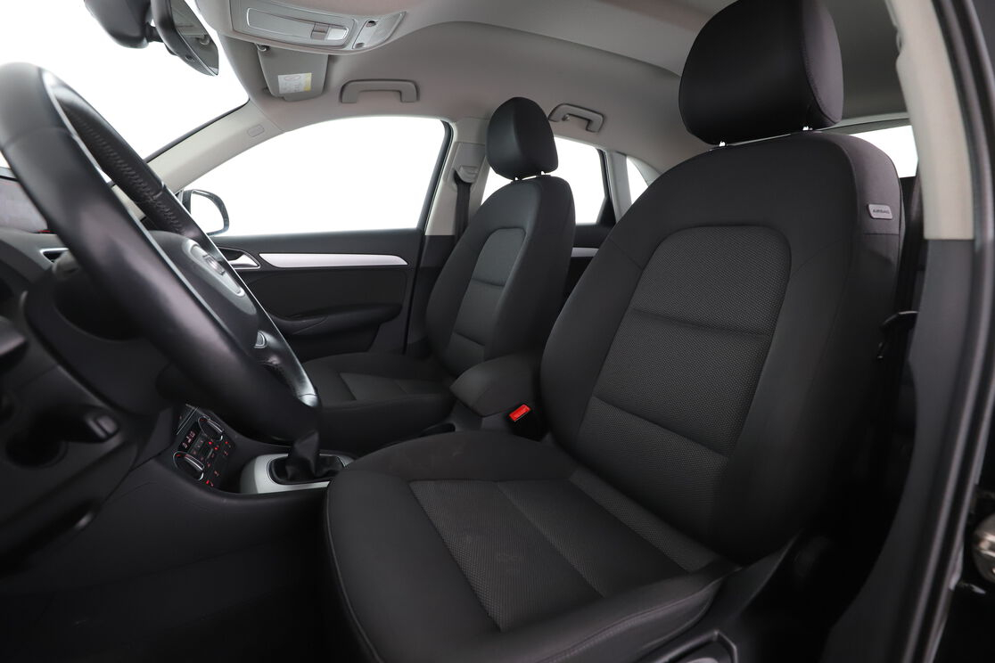 Audi Q3 1.4 TFSI COD Ultra — photo 9
