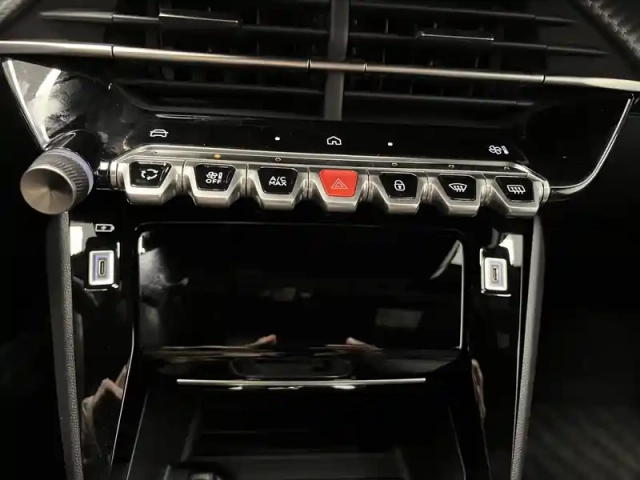 Peugeot 2008 100 s&amp;s bvm6 — photo 101