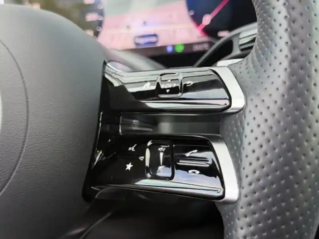 Mercedes Classe C 220 d berline amg lin — photo 33