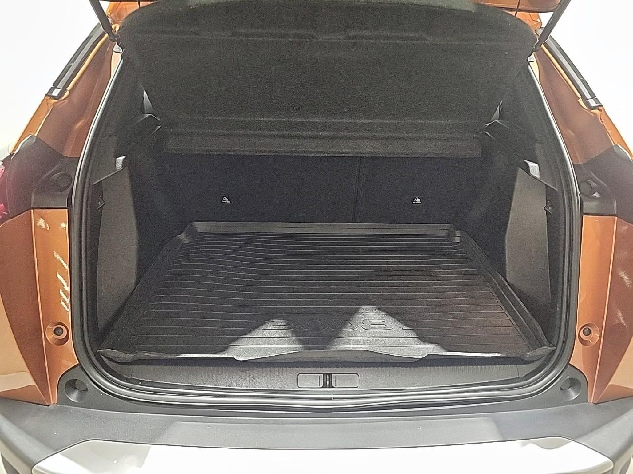 Peugeot 2008 puretech 100 s&s bvm6 style — photo 14