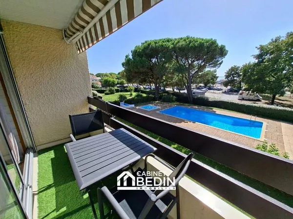 Studio 1 pièce 24 m²