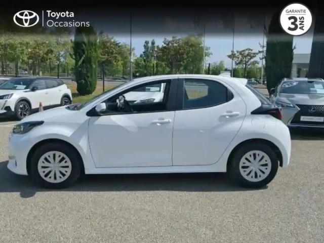 Toyota Yaris 120 vvt-i dynamic 5p my22 — photo 3
