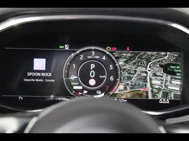 Jaguar F-Pace p400e plug-in-hybrid r-dynamic se bva8 awd — photo 71