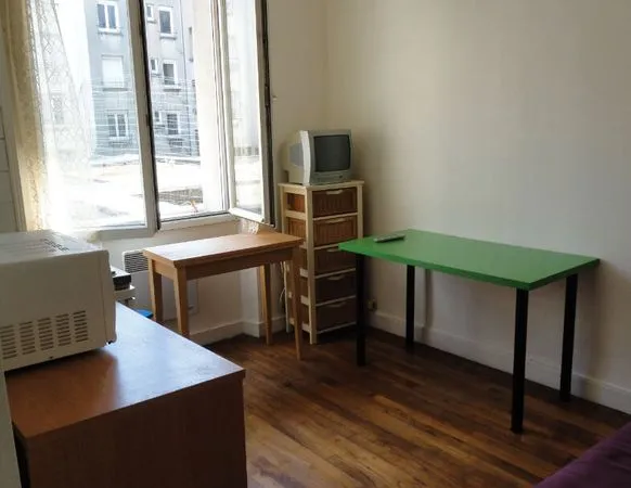 Studio 1 pièce 15 m²