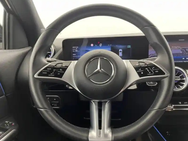 Mercedes Gla 200 d 8g-dct — photo 23