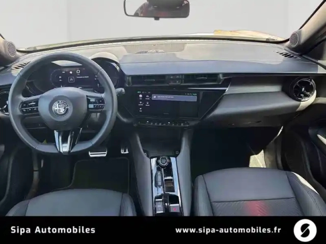 Alfa Romeo Junior elettrica 156 ch — photo 13