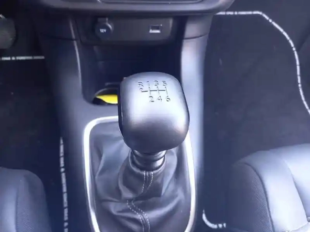 Citroën C3 puretech 110 bvm6 — photo 14