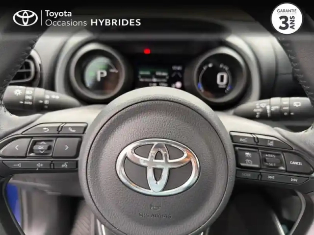 Toyota Yaris 116h design 5p my22 — photo 13