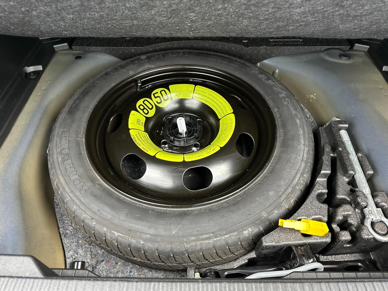 Peugeot 2008 puretech 130 s&s bvm6 allure pack — photo 35