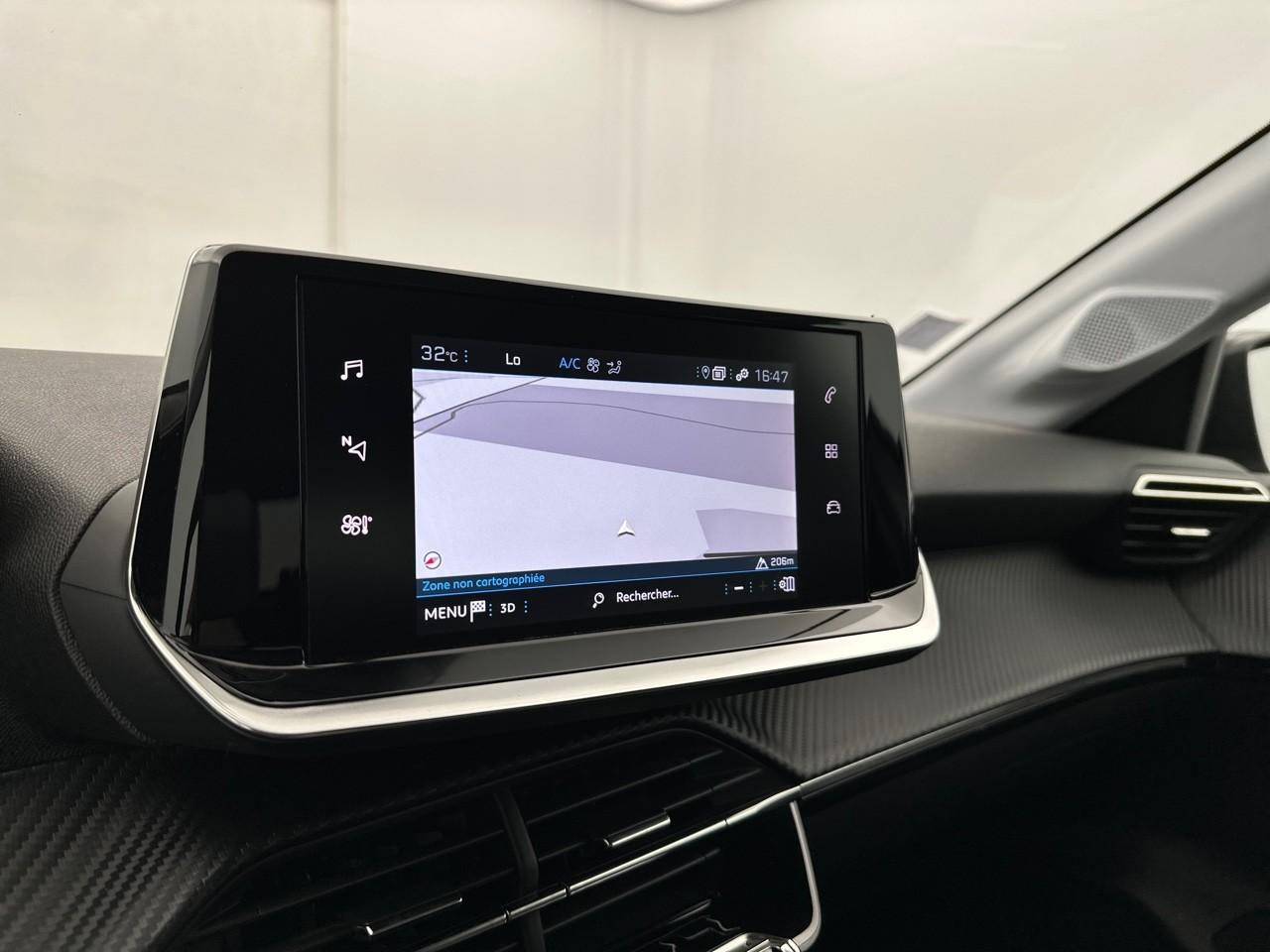 Peugeot 208 puretech 100 s&s bvm6 allure — photo 10