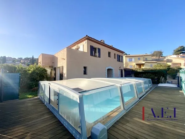 Villa traditionnelle de 160 m² habitables