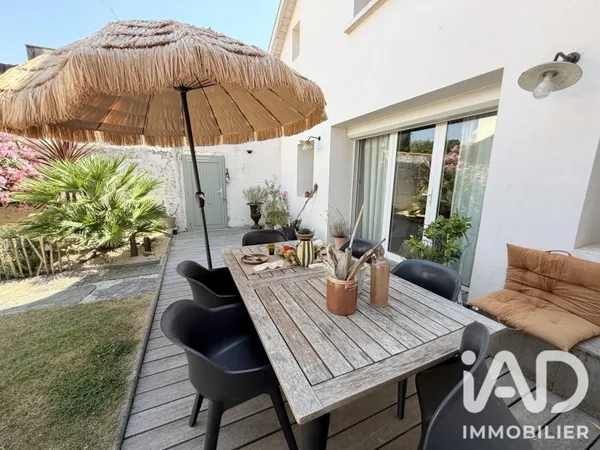 Maison 8 pièces 175 m²