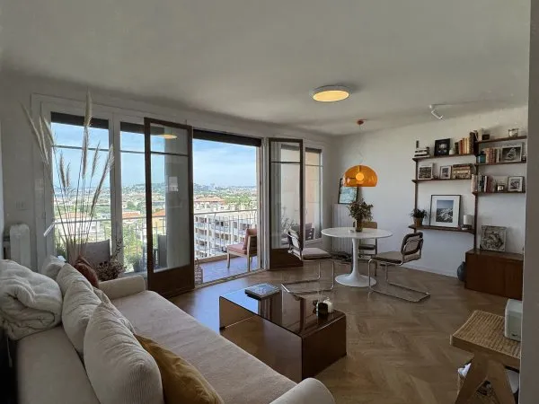 Vends appartement refait à neuf avec vue mer