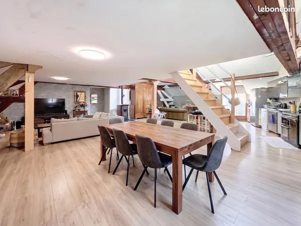 Maison 5 pièces 138 m²