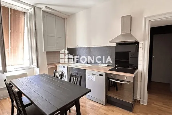 Appartement 5 pièces 122 m²