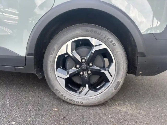 Ford Tourneo courier 136ch 46kwh active — photo 14