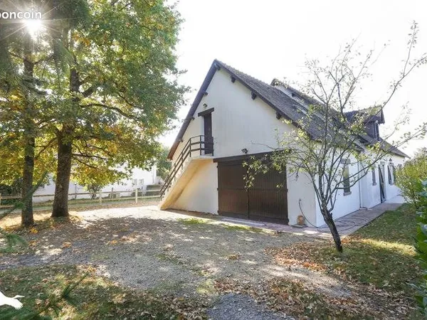 Longère 8 pièces 189 m²