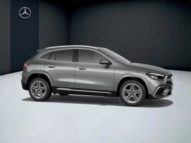 Mercedes Gla 200 d 4matic amg line — photo 15