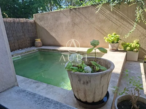 Maison 5 pièces 140 m²