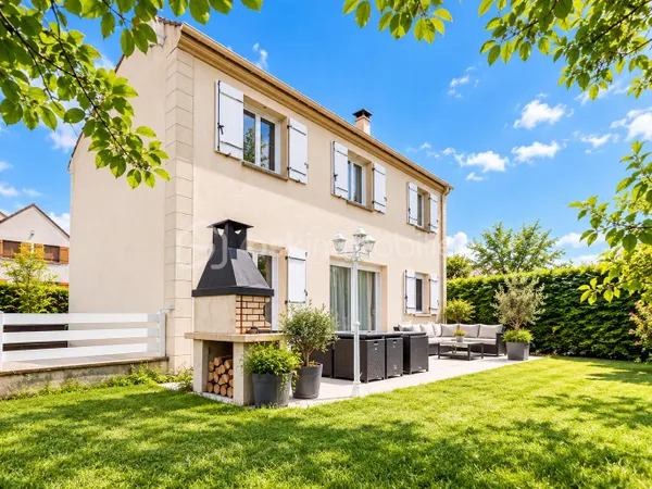 Maison 6 pièces 125 m²