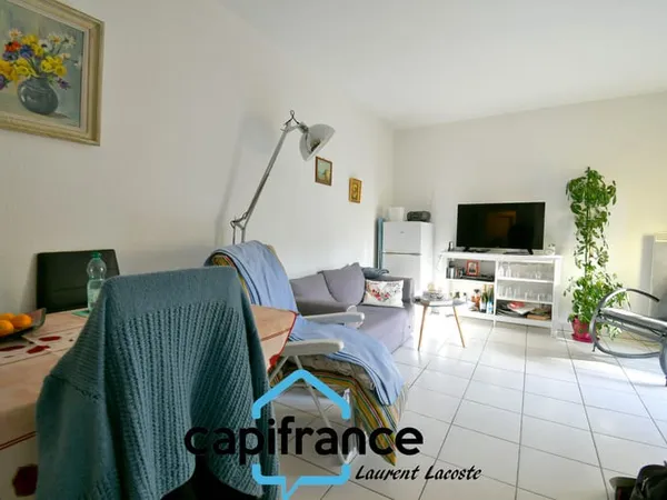 Appartement à vendre 2 pièces SAINT LYS (31) - ascenceur - parking