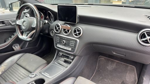 Mercedes Classe A 2.0 220 184 4Matic 7G-DCT - Inspiration – 2016 – 163477 km – Essence – Boîte Automatique — photo 45