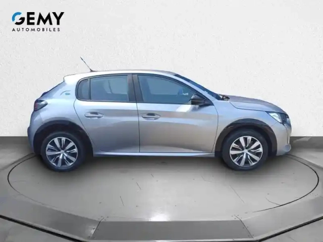 Peugeot 208 electrique 50 kwh 136ch — photo 4