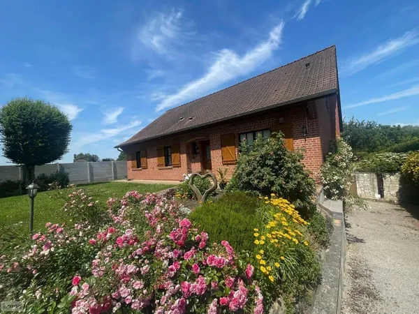 Maison 5 pièces 196 m²