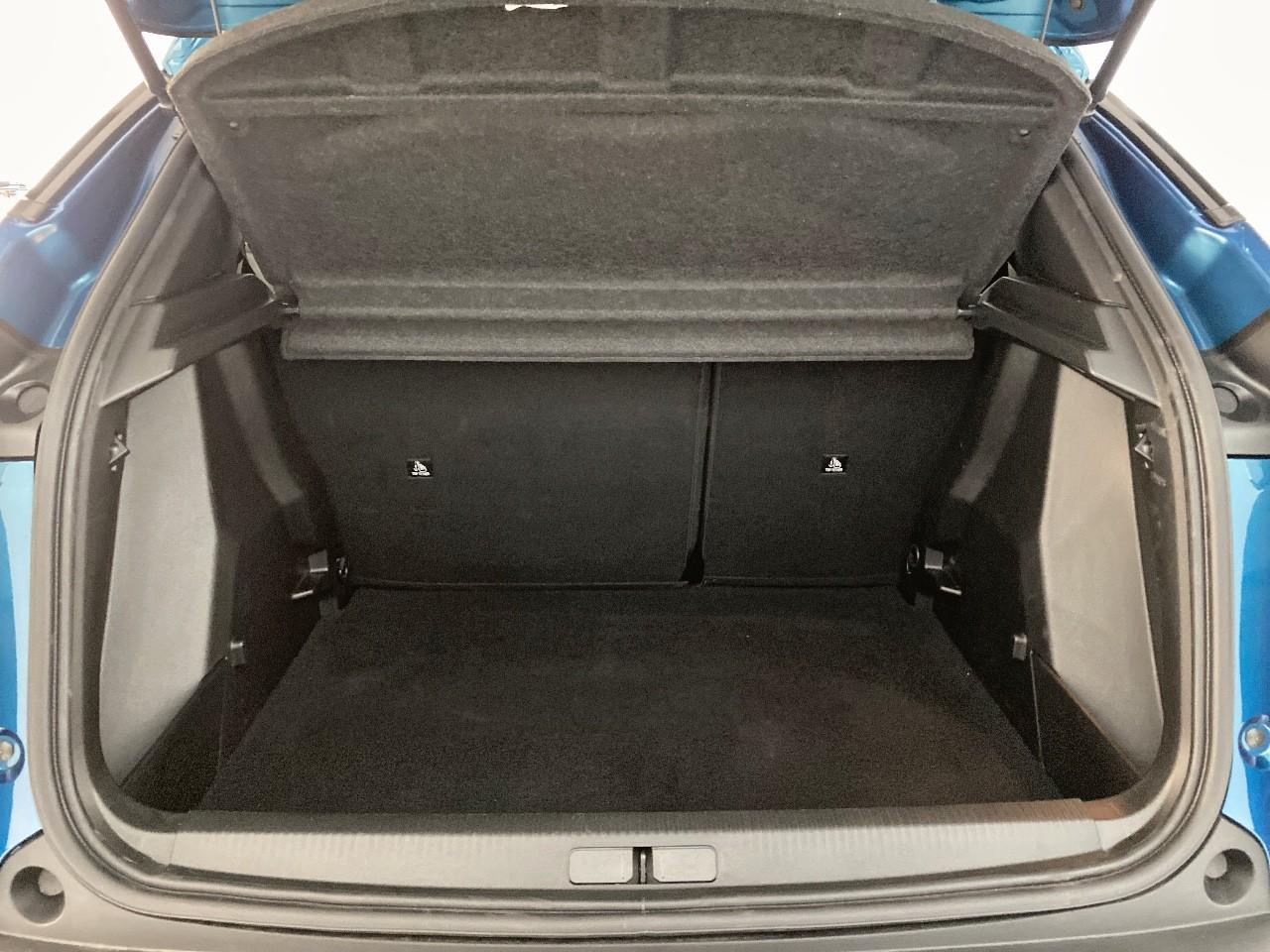 Peugeot 2008 hybrid 145 ch e-dcs6 allure — photo 6