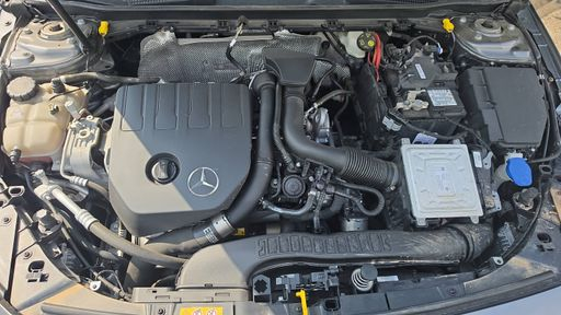 Mercedes Classe A 200 163 7G-DCT - AMG Line – 2018 – 65442 km – Essence – Boîte Automatique — photo 20