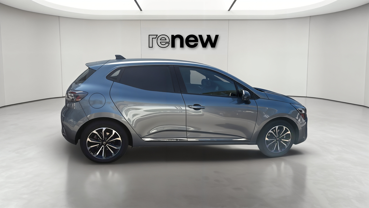 Renault Clio E-Tech full hybrid 145 — photo 6