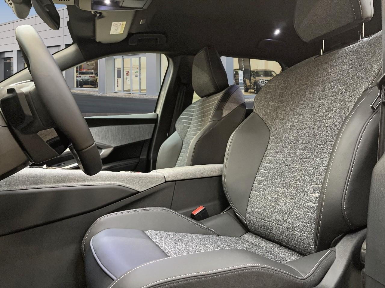 Peugeot 5008 hybrid 145ch allure e-dcs6 — photo 9