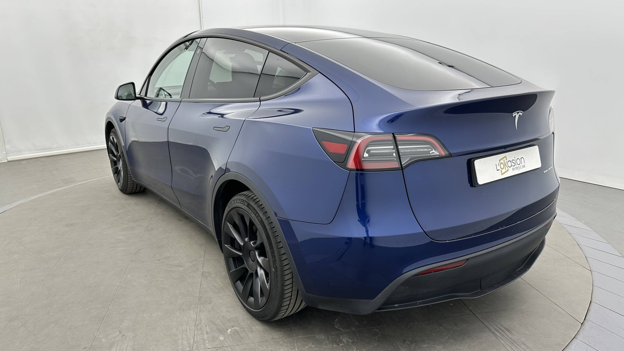 Tesla MODEL Y Grande Autonomie Dual Motor AWD — photo 8