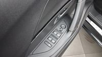 Peugeot 2008 1.2 PureTech 130ch S&S GT EAT8 — photo 19