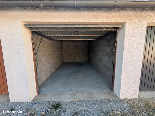 Garage 15 m2