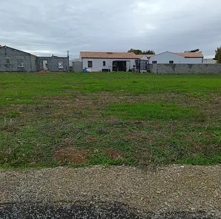 Terrain 424 m²