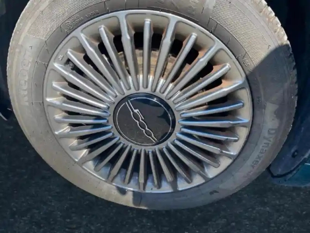 Fiat 500 e 118ch icône — photo 13