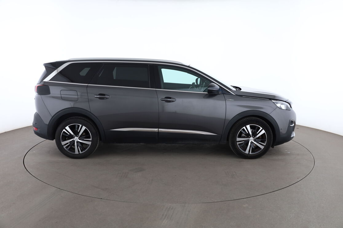 Peugeot 5008 1.5 Blue-HDi GT Line EAT8 — photo 6