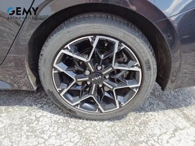 Kia Ceed pro 1.5 t-gdi 160 ch bvm6 — photo 11
