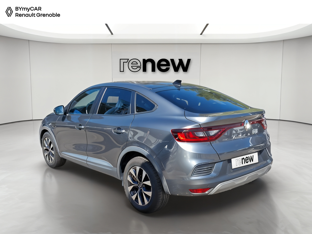 Renault Arkana E-Tech hybride 145 - 22 — photo 3