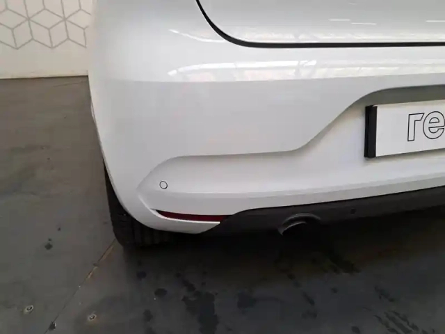 Renault Clio blue dci 100 - 21n — photo 11