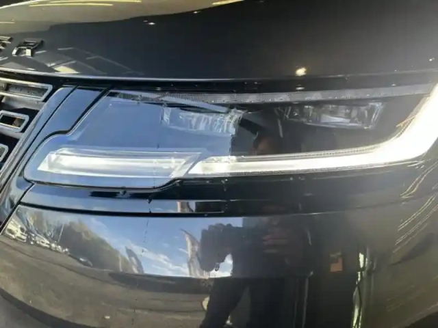 Land Rover Range Rover velar 2.0 p400e 404ch phev dynamic se awd bva — photo 3