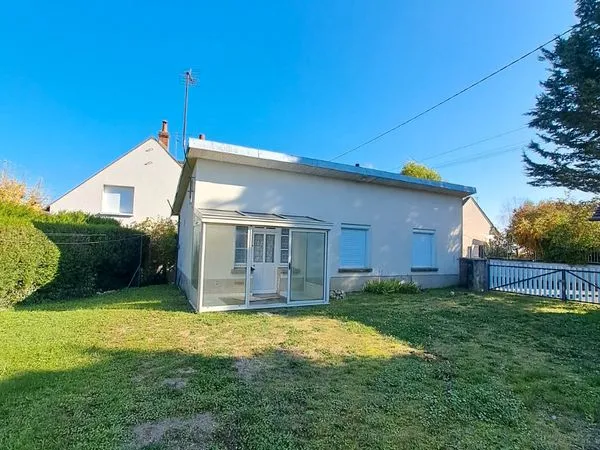 Maison T2 rénovée 50m² avec jardin et parking