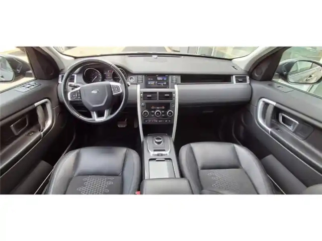 Land Rover Discovery Sport mark ii td4 150ch — photo 13